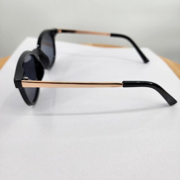 SIMPLY SOUTHERN Black Frame Cats Eye Sunglasses Sunnies 9018 NWT - Picture 4 of 8